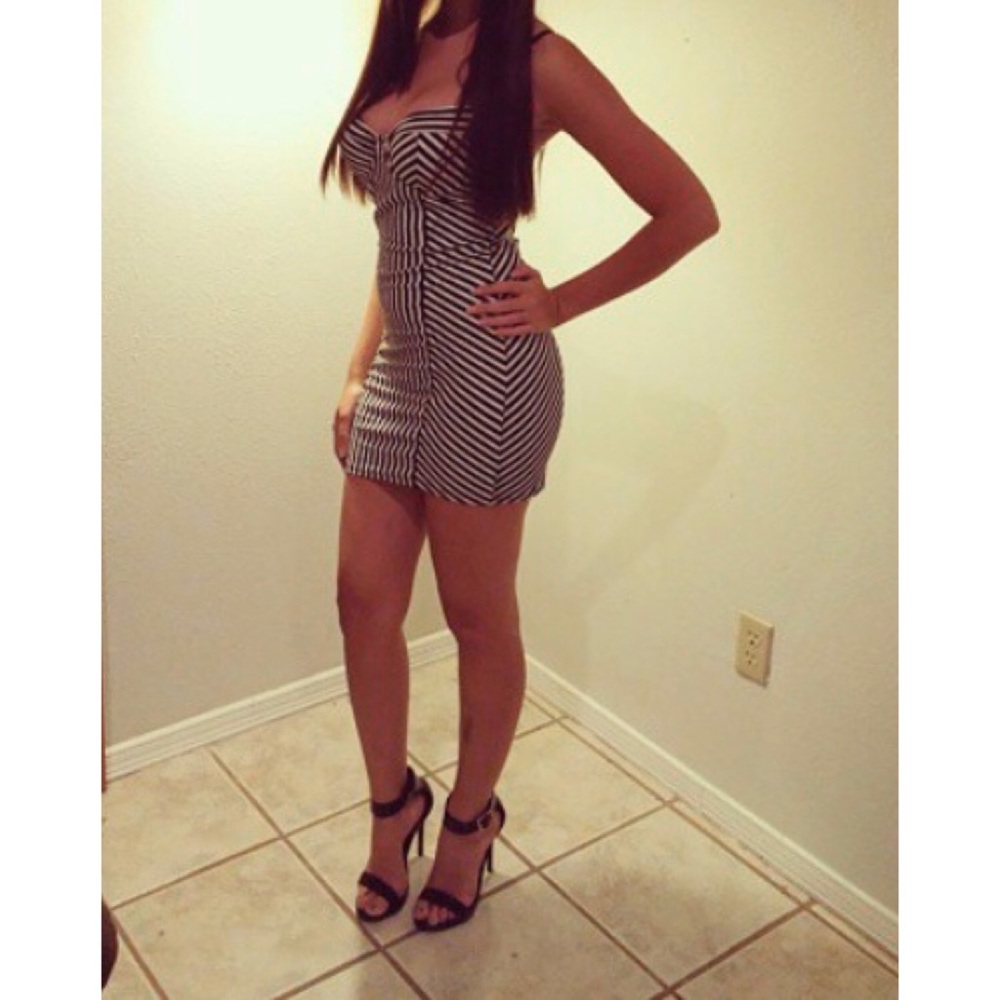 Mini dress